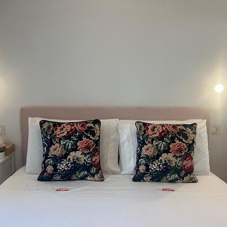 Regina Milano In Melegnano - Wifi, Breakfast Box And Terrace Apartment Exterior photo